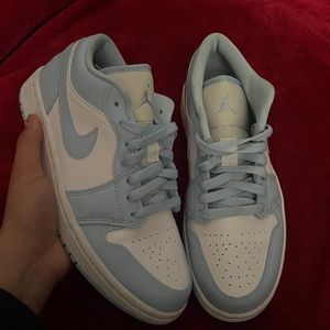 Women’s air Jordan 1 Low “Ice Blue”